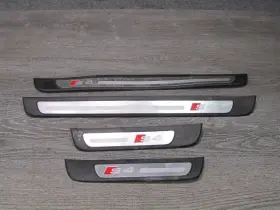 8K0-853-374-B AUDI Line Set Front Rear Door Scuff Sill Plate