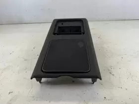 8N7-868-573 AUDI Seat Center MK1 Roadster #2