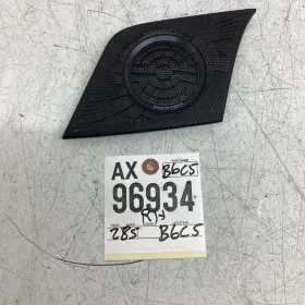 8R0857227A AUDI Dash Speaker Cover Right Q5