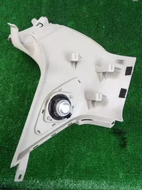 8R0867246 AUDI Rear Right Rh Pillar Upper Quarter Panel Cover