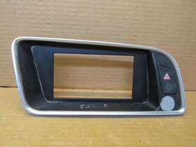 8R1-857-186 AUDI Center Dash Display Bezel Q5
