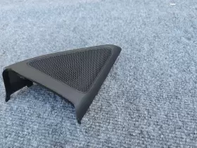 8U1035424 AUDI Front Right Door Tweeter Cover Q3 #2