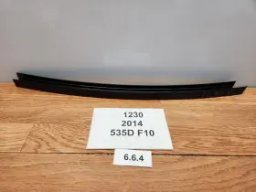 2577239 BMW Rear Left Driver Door Window Cover F10 M5 535