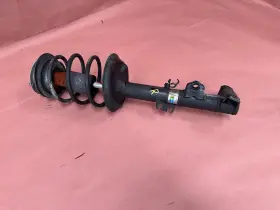 31311091102 BMW Convertible Front Right Spring Strut Shock