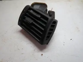34.22-8361898 BMW Xi Dash Vent Passenger Right Rh 325XI