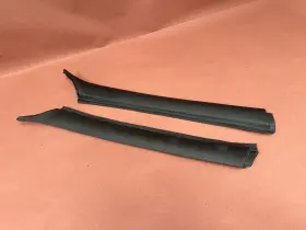 51431884375 BMW Front Windshield Pillar Column Covers E30