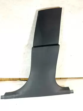 51437027090 BMW Right Pillar 525I E60