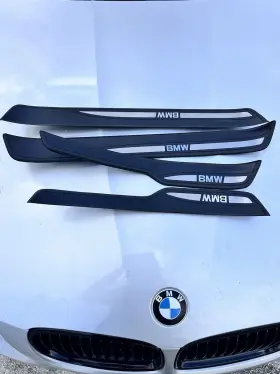 51477060280 BMW Set Lower Door Entrance Cover Plate E90 330