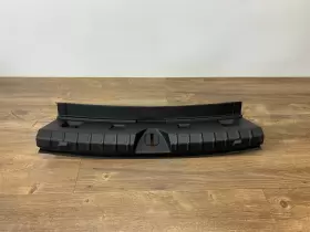 51477284138 BMW Rear Trunk Molding Cover Panel M4 F32 F82 428