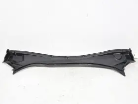 51717453939 BMW Front Wiper Cowl Panel F40 F44