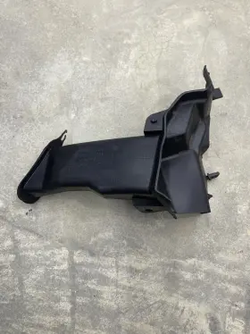 643169259-77-08 BMW Left Driver Water Drain Cowl Panel Unit