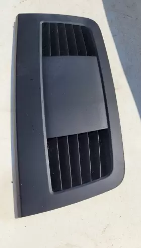 7130751 BMW Dash Center Speaker Grill Vent Cover