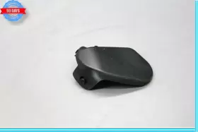 8255358 BMW Front Right Passenger Seat Inner Hinge Cover E63