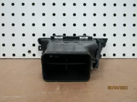 9123298 BMW Front Right Dashboard Vent #2