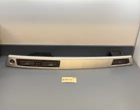 9147391 BMW Center Dash Vent E90
