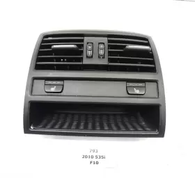 9158312 BMW Rear Center Console Heated Cpntrol Panel Air Vent