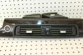 9192936 BMW Dash Board Center Molding Air Vent Grille 550I #3