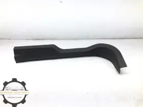 26215299 BUICK Right Front Door Sill Scuff Plate Lacrosse