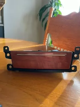 06-06-08-09-10 CADILLAC Sts Front Dash Ashtray Wood