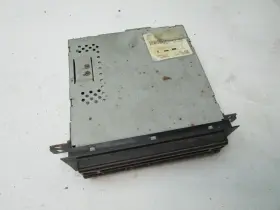 15055250 CADILLAC Cd Player Disc Changer Escalade