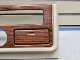 15072628 CADILLAC Dash Am Fm Radio Bezel Panel Woodgrain #2