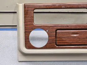 15072628 CADILLAC Dash Am Fm Radio Bezel Panel Woodgrain #3