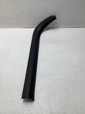 84746705 CADILLAC Front Right Door Sill Scuff Cover Panel CT4 #2
