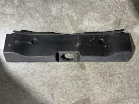 131.GM1E15 CHEVROLET Rear Trunk Compart Sill Scuff Plate