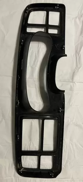 15178706 CHEVROLET Cluster Dash Double Din Radio Bezel Sierra