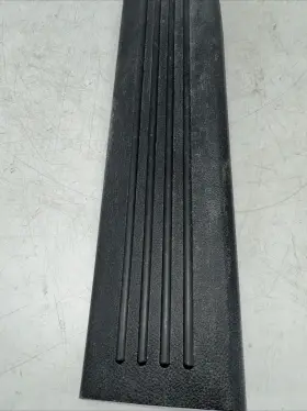 15298232 CHEVROLET Right Front Door Sill Plate Scuff Slip #2