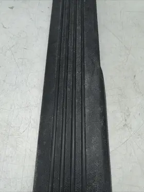 15298232 CHEVROLET Right Front Door Sill Plate Scuff Slip #3