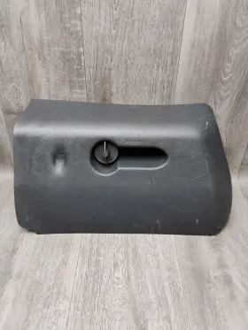 15673657 CHEVROLET Jack Cover Panel Tool Storage S10