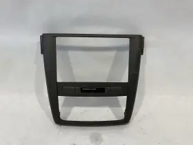 15947763 CHEVROLET Climate Control Radio Bezel Scratched