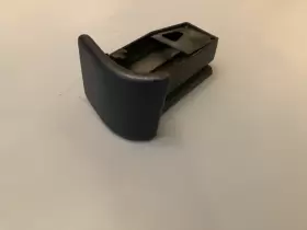 15978478 CHEVROLET Van Center Console Ash Tray Storage Slide