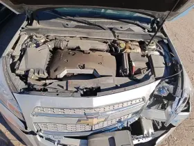 206.GM1I13 CHEVROLET Lh Driver Rear Headrest Malibu #2