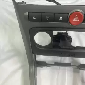 225.GM1L13 CHEVROLET Captiva Shifter Bezel #2