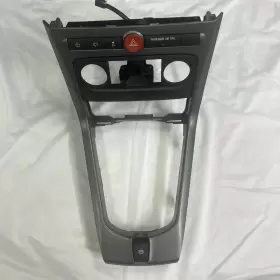 225.GM1L13 CHEVROLET Captiva Shifter Bezel