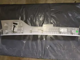 23440941 CHEVROLET Roof Headliner Header Cover Panel Tahoe