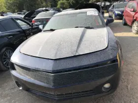 260.GM1K11 CHEVROLET Glove Box Camaro #3