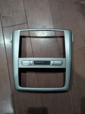 778.GM1C08 CHEVROLET Radio Bezel Dash Surround Chevy