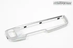 84401542 CHEVROLET Center Console Shifter Frame Cover Bezel #2