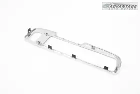 84401542 CHEVROLET Center Console Shifter Frame Cover Bezel #3