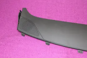 84433900 CHEVROLET Front Dashboard Defroster Grille Cover #2