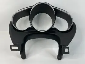 AKN43900 CHEVROLET Dash Speedometer Cluster Bezel Malibu #2