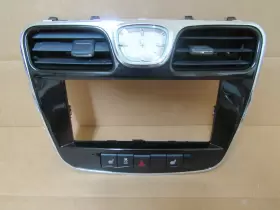 1229575 CHRYSLER Center Dash Clock Bezel 200 Dodge Avenger