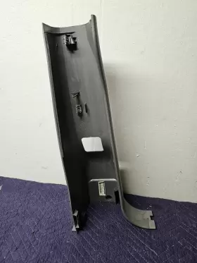 198-00698R CHRYSLER Front Right Passenger Lower Center Pillar