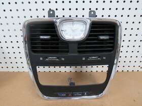 1PE401X9AE CHRYSLER Town Dash Radio Bezel Clock Country