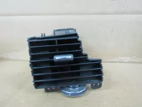 1RB71DX9AH CHRYSLER Town Left Dashboard Air Vent Country
