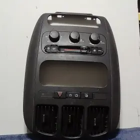 P05005037AC CHRYSLER Town Ac Climate Control Radio Bezel