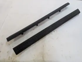 QTY-2 DODGE Left Right Door Sill Step Scuff Plates Challenger